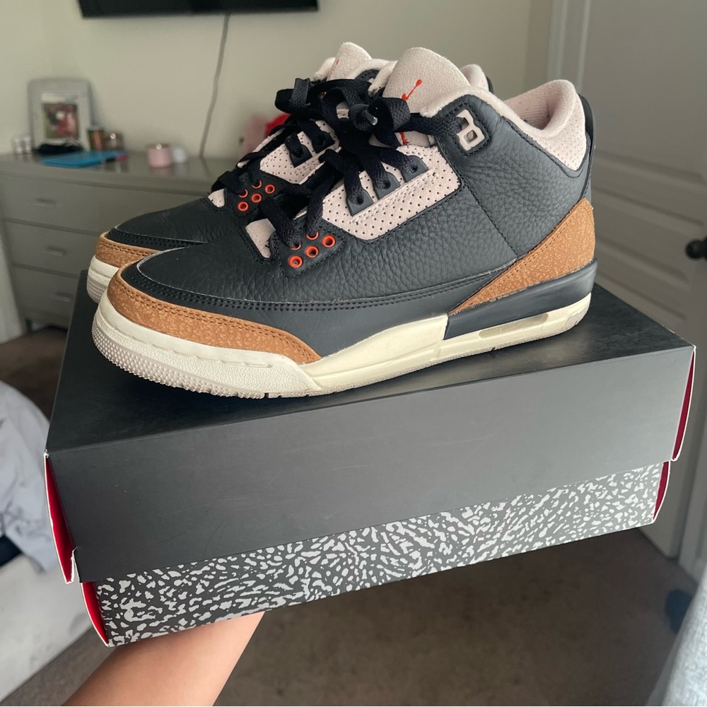 Jordan Retro 3 - Picture 3 of 6